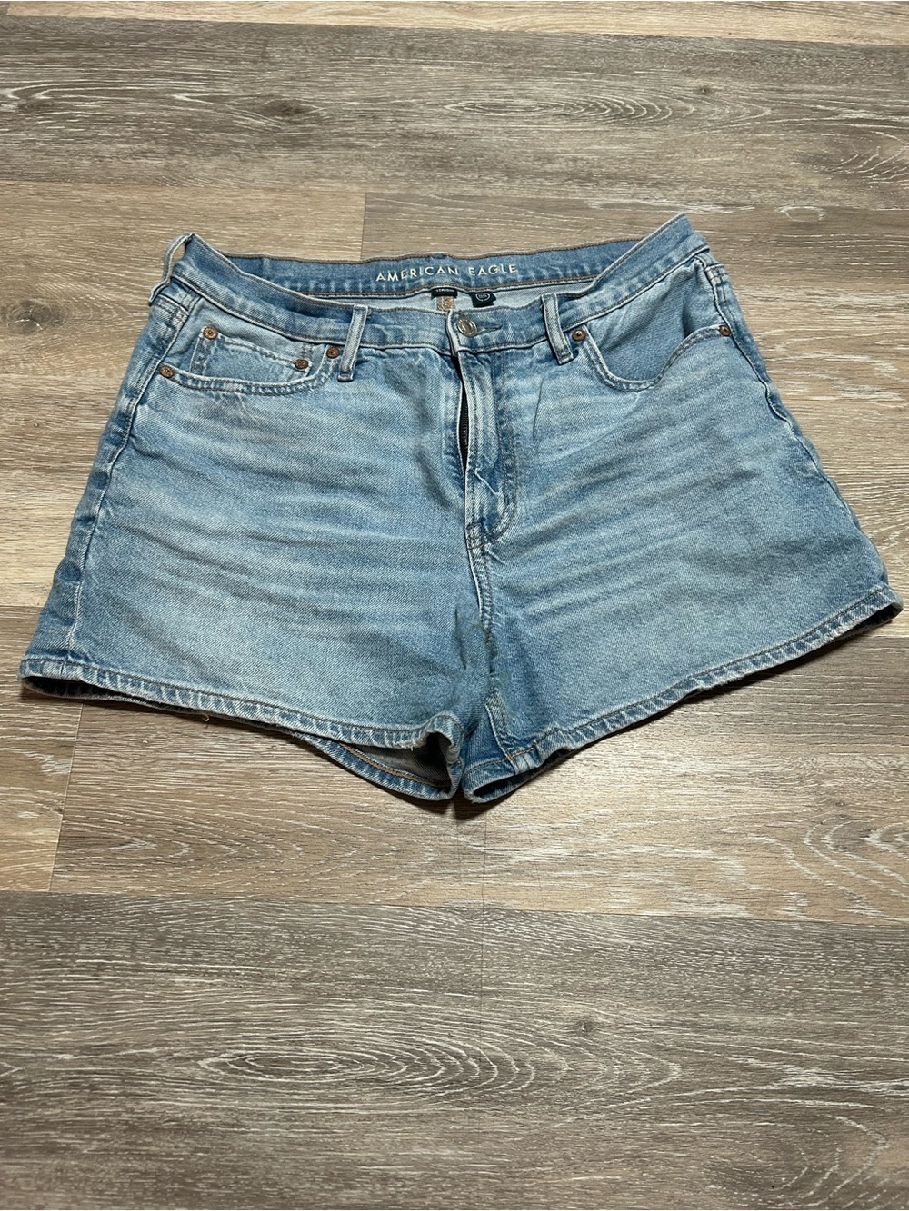 American Eagle High Rise Light Blue Denim shorts